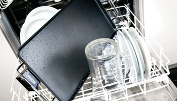 ÁREA DE PREPARACIÓN DE ALIMENTOS